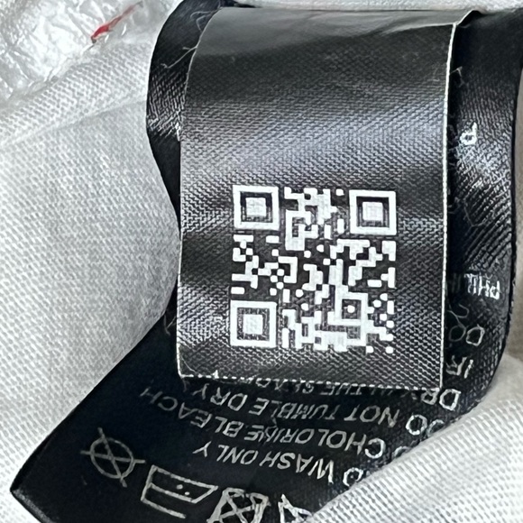 Philipp Plein Studded Half Skull T-shirt - Picture 12 of 12